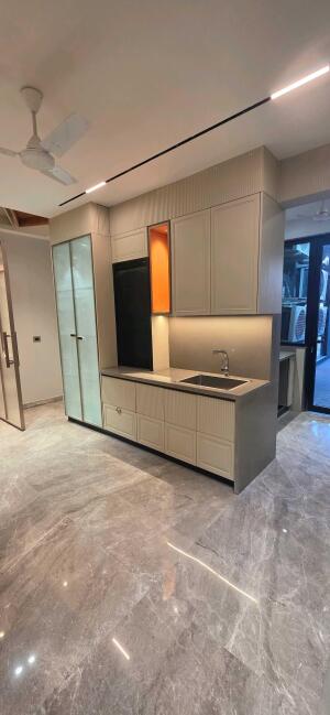 4 BHK Independent Builder Floor in Block-A, DLF City Phase 1, Gurgaon