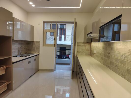 3 BHK Independent Builder Floor in Sector 4, Gurgaon
