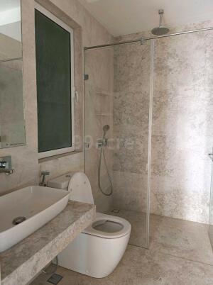 3 BHK Flat in Worli, Mumbai