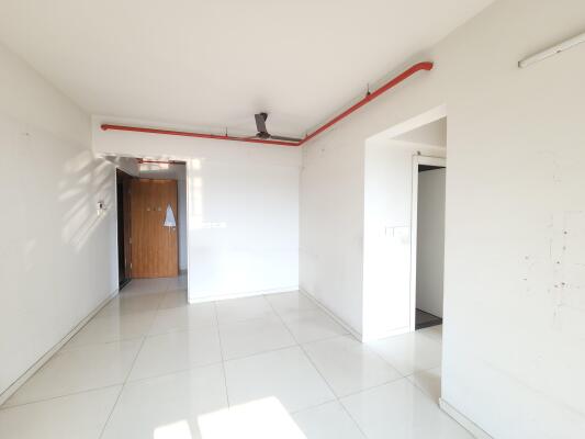 2 BHK Flat in Majiwada, Thane