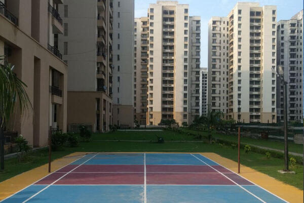 2 BHK Flat in Sector 134, Noida