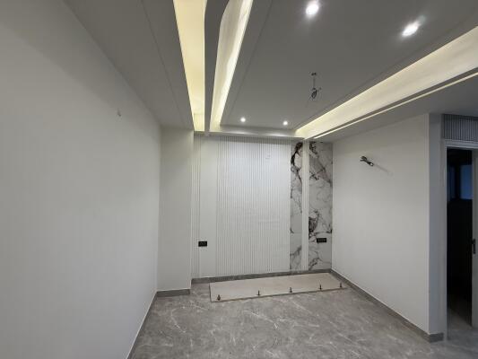 4 BHK Independent Builder Floor in Sector 9, Gurgaon