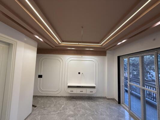 4 BHK Independent Builder Floor in Sector 9, Gurgaon