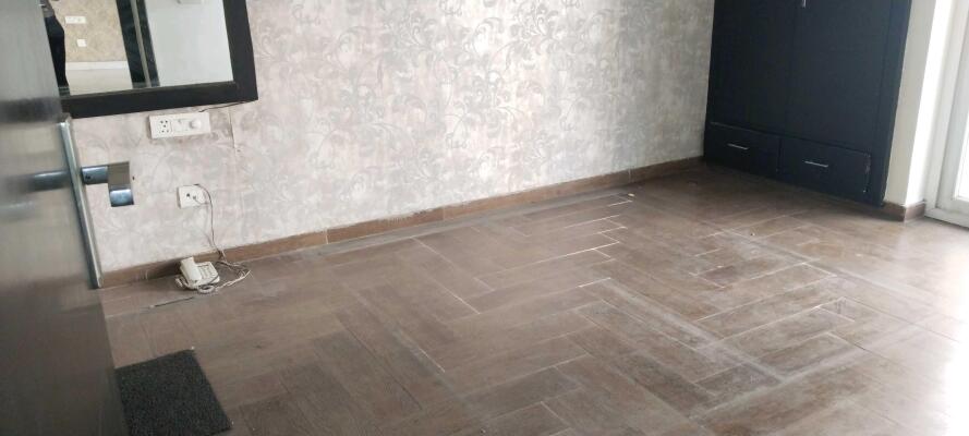 3 BHK Flat in Sector 137, Noida