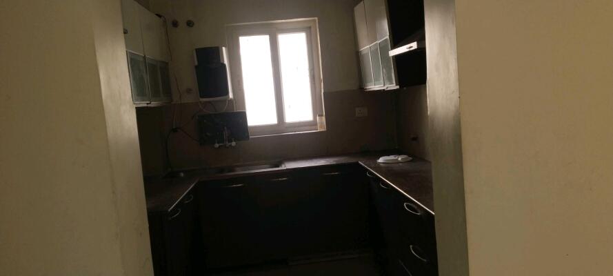 3 BHK Flat in Sector 137, Noida