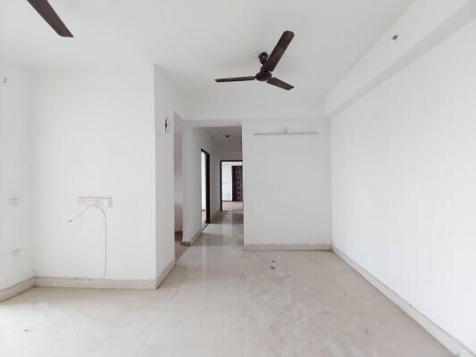 4 BHK Flat in Sector 70, Faridabad