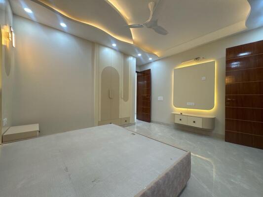 4 BHK Independent Builder Floor in Shakti Khand 3, Ghaziabad
