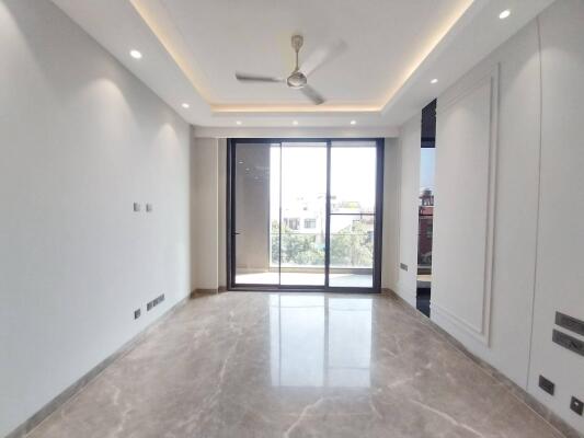 4 BHK Independent Builder Floor in Sarvodaya Enclave, Delhi