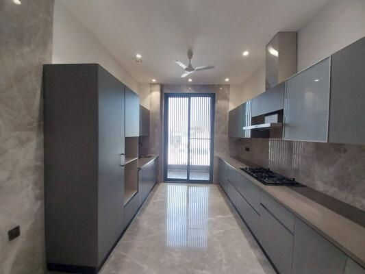 4 BHK Independent Builder Floor in Sarvodaya Enclave, Delhi