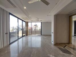 4 BHK Independent Builder Floor in Sarvodaya Enclave, Delhi