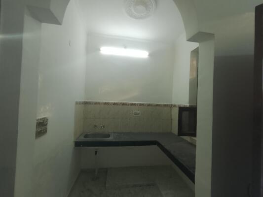 1 Bedroom House in Beta 2, Greater Noida