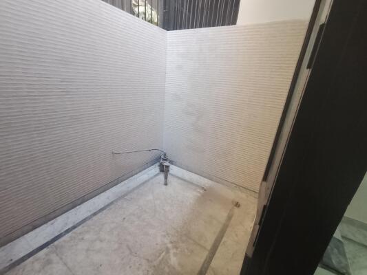 1 Bedroom House in Beta 2, Greater Noida