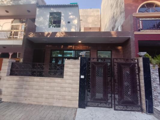 1 Bedroom House in Beta 2, Greater Noida