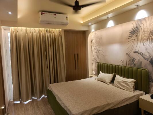 2 BHK Flat in Shahpur Bamheta, Ghaziabad