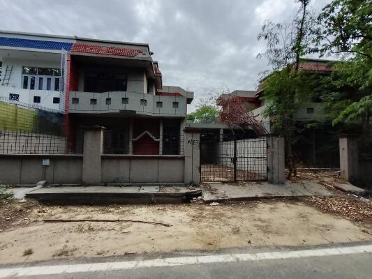 2 Bedroom House in Sigma 4, Greater Noida