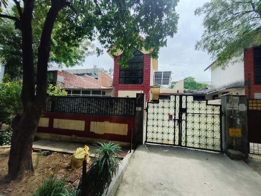 2 Bedroom House in Sigma 4, Greater Noida