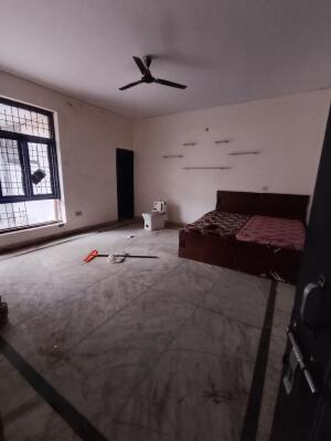 2 Bedroom House in Sigma 4, Greater Noida
