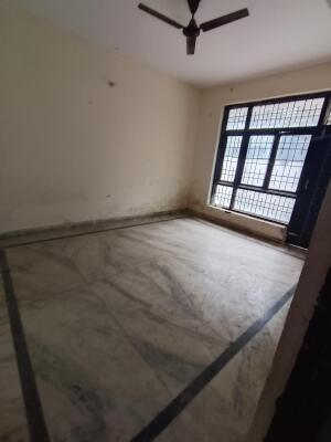 2 Bedroom House in Sigma 4, Greater Noida