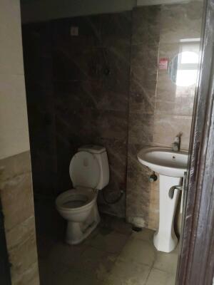 2 BHK Flat in Sector 76, Noida