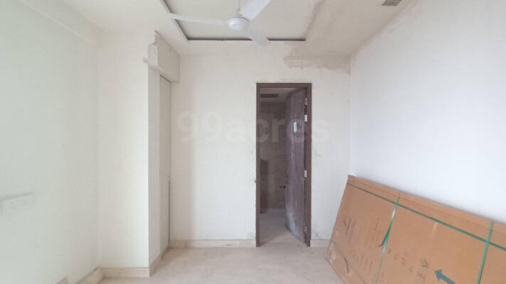 4 BHK Flat in Sector 50, Noida