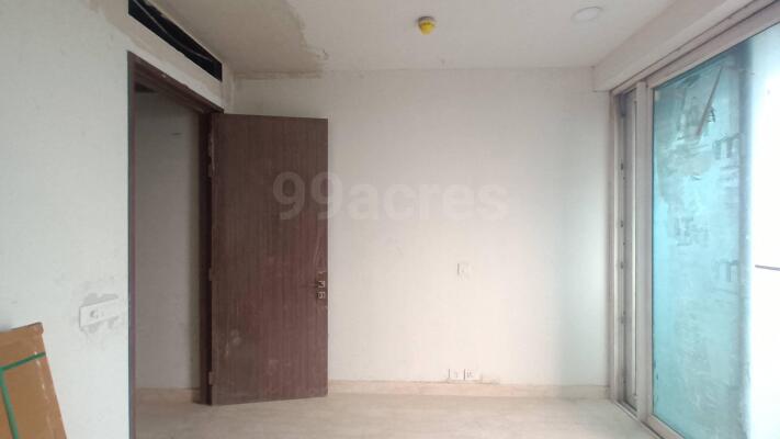 4 BHK Flat in Sector 50, Noida