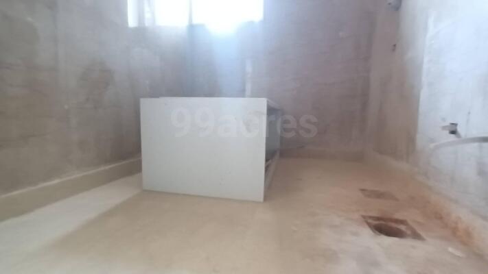 4 BHK Flat in Sector 50, Noida