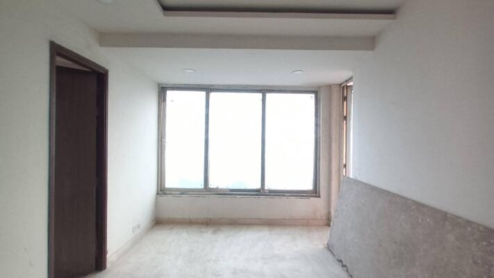 4 BHK Flat in Sector 50, Noida