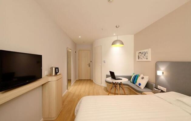7 Bedroom House in Sector 70, Noida