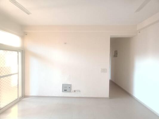 3 BHK Flat in Sector 16C, Greater Noida