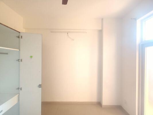 3 BHK Flat in Sector 16C, Greater Noida