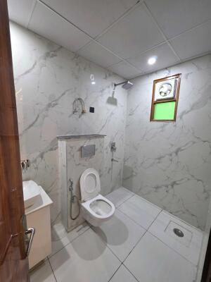 3 BHK Builder Floor in NH 24 Highway, Ghaziabad