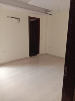 8 Bedroom House in Sector 30, Noida