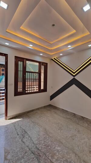 3 BHK Independent Builder Floor in Shalimar Bagh, Delhi