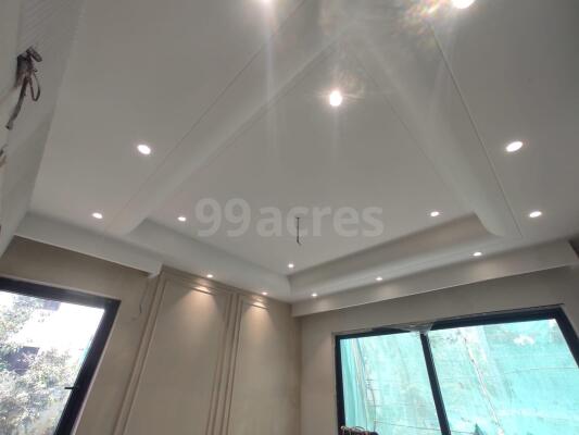 4 BHK Independent Builder Floor in Naraina Vihar, Delhi
