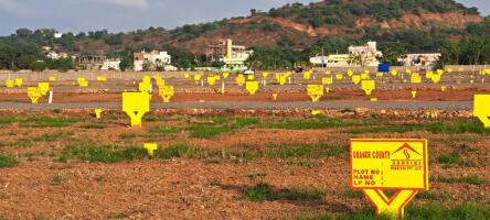 Residential land / Plot in Penamaluru, Vijayawada