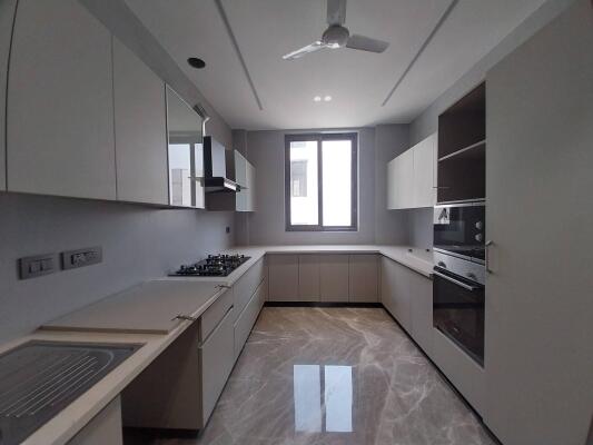 4 BHK Independent Builder Floor in Block A Defence Colony, Delhi
