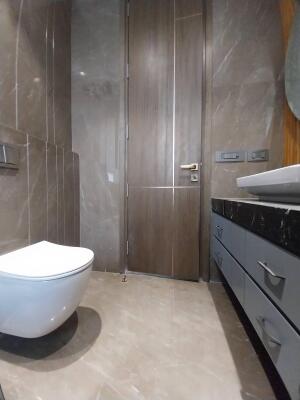 4 BHK Independent Builder Floor in Block A Defence Colony, Delhi
