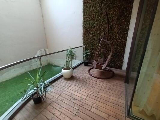 4 BHK Flat in Karol Bagh, Delhi