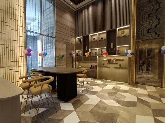 4 BHK Flat in Karol Bagh, Delhi