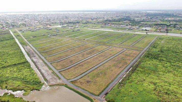 Residential land / Plot in Vindhane, Navi Mumbai