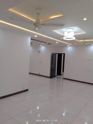 4 BHK Flat in Sector 20 Panchkula