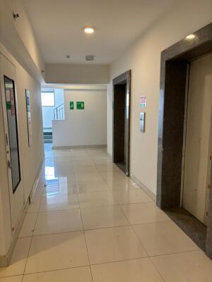 3 BHK Flat in Sector 43, Noida