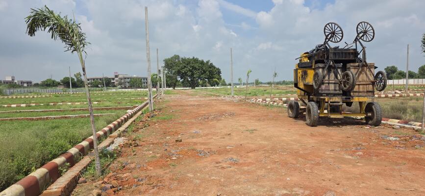 Residential land / Plot in Mandhana, Kanpur