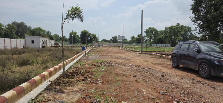 Residential land / Plot in Mandhana, Kanpur