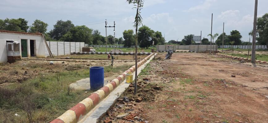 Residential land / Plot in Mandhana, Kanpur