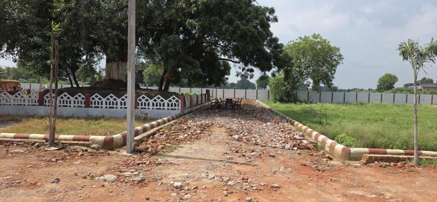 Residential land / Plot in Mandhana, Kanpur