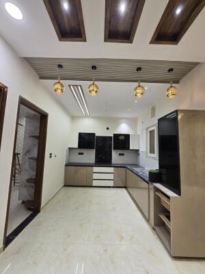 6 Bedroom House in Sector 10 Panchkula