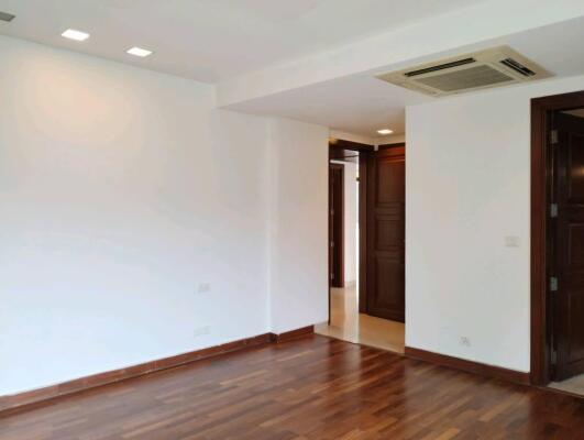 4 BHK Independent Builder Floor in Westend, Delhi