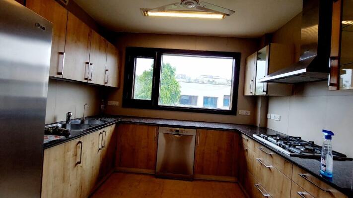 4 BHK Independent Builder Floor in Westend, Delhi