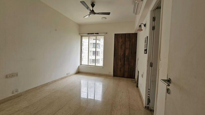 4 BHK Flat in Vasant Vihar, Thane West